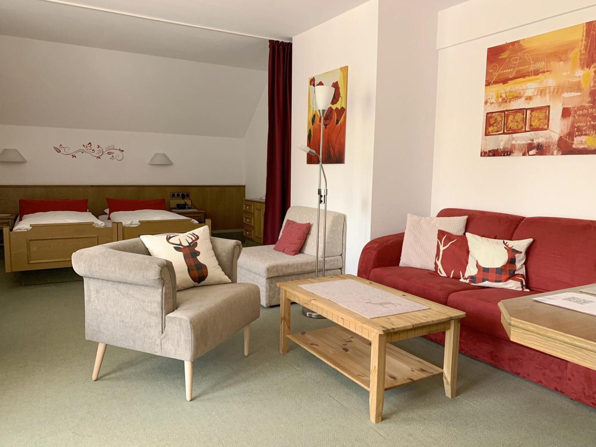Landhotel Untere Kapfenhardter Muehle Unterreichenbach Esterno foto