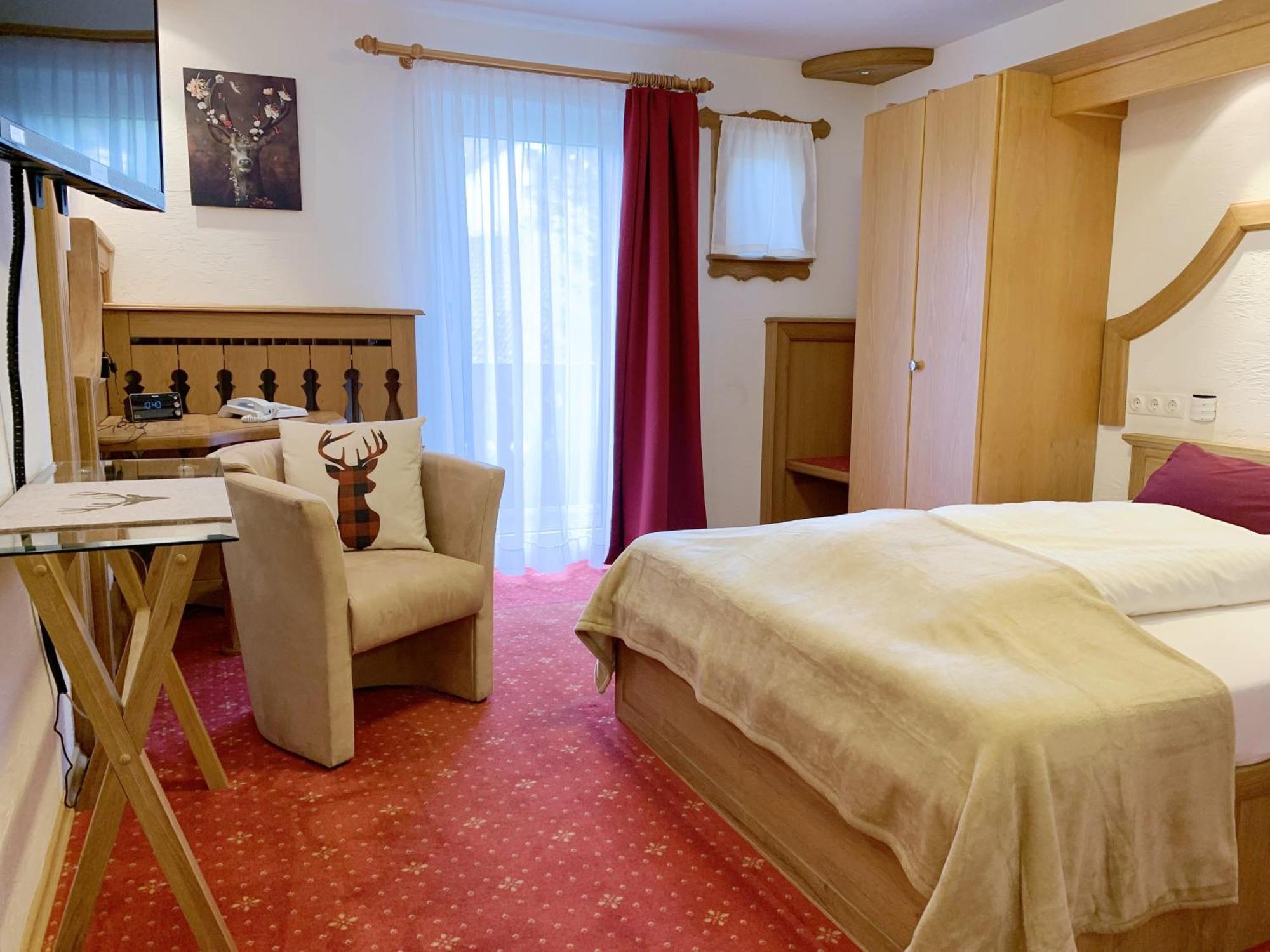 Landhotel Untere Kapfenhardter Muehle Unterreichenbach Esterno foto