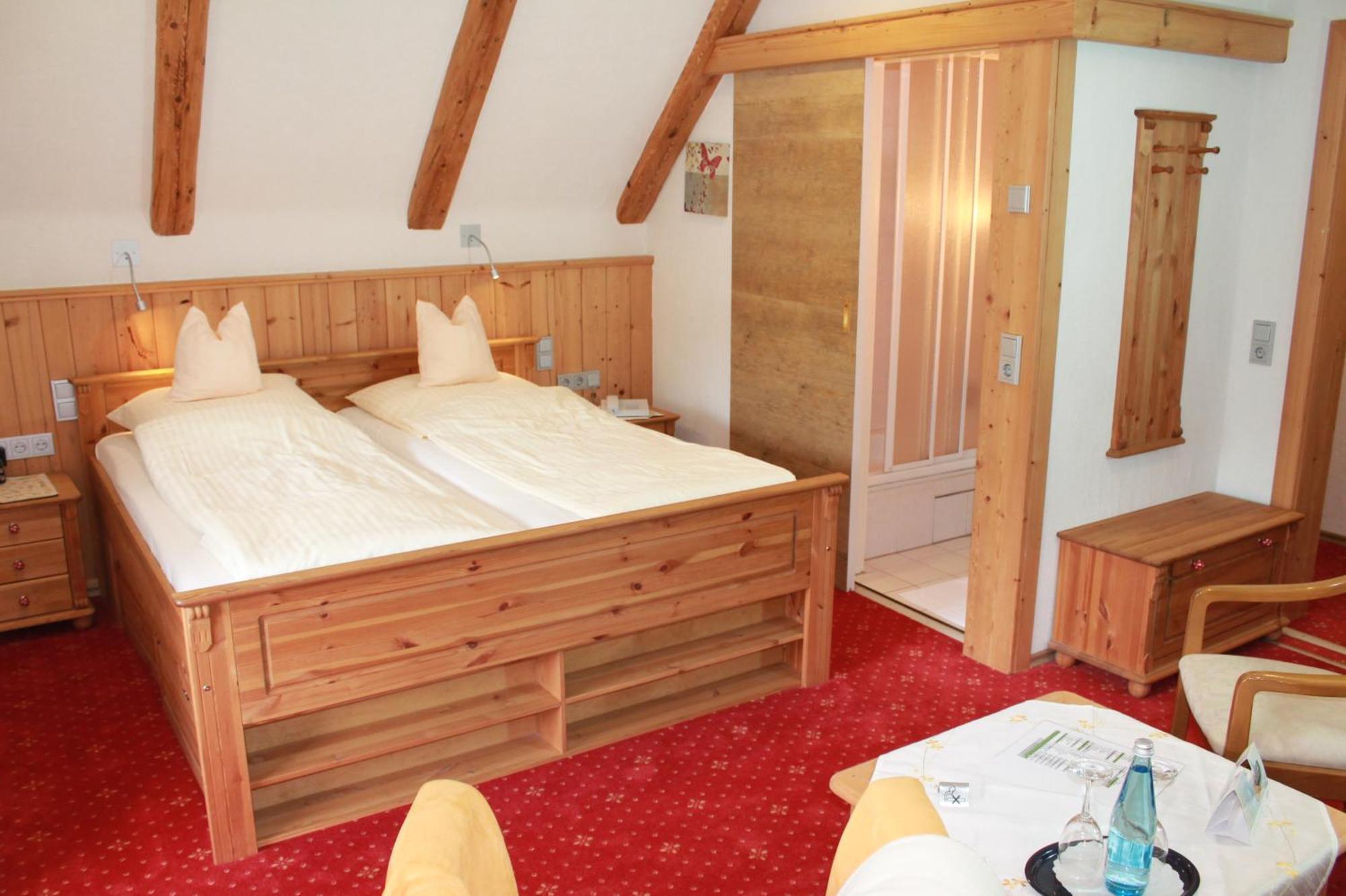 Landhotel Untere Kapfenhardter Muehle Unterreichenbach Esterno foto